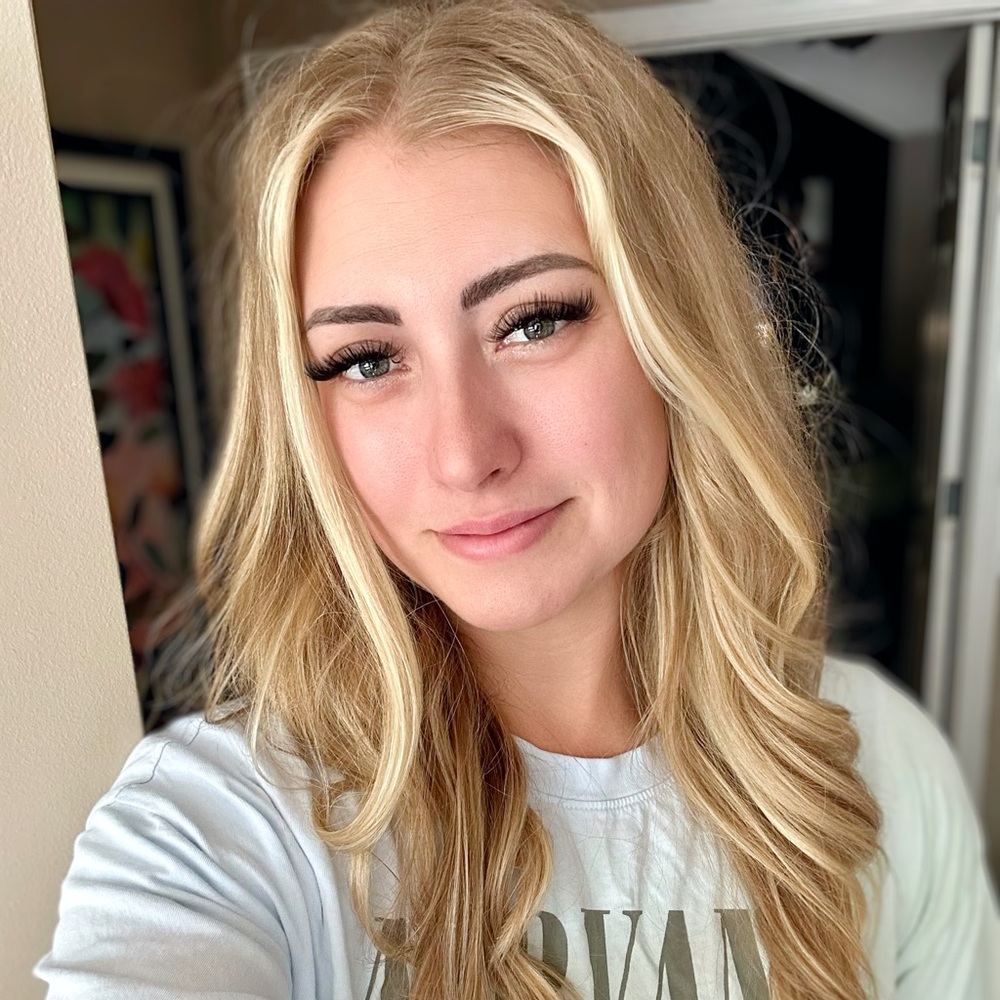 Meet your Posher, Natasha